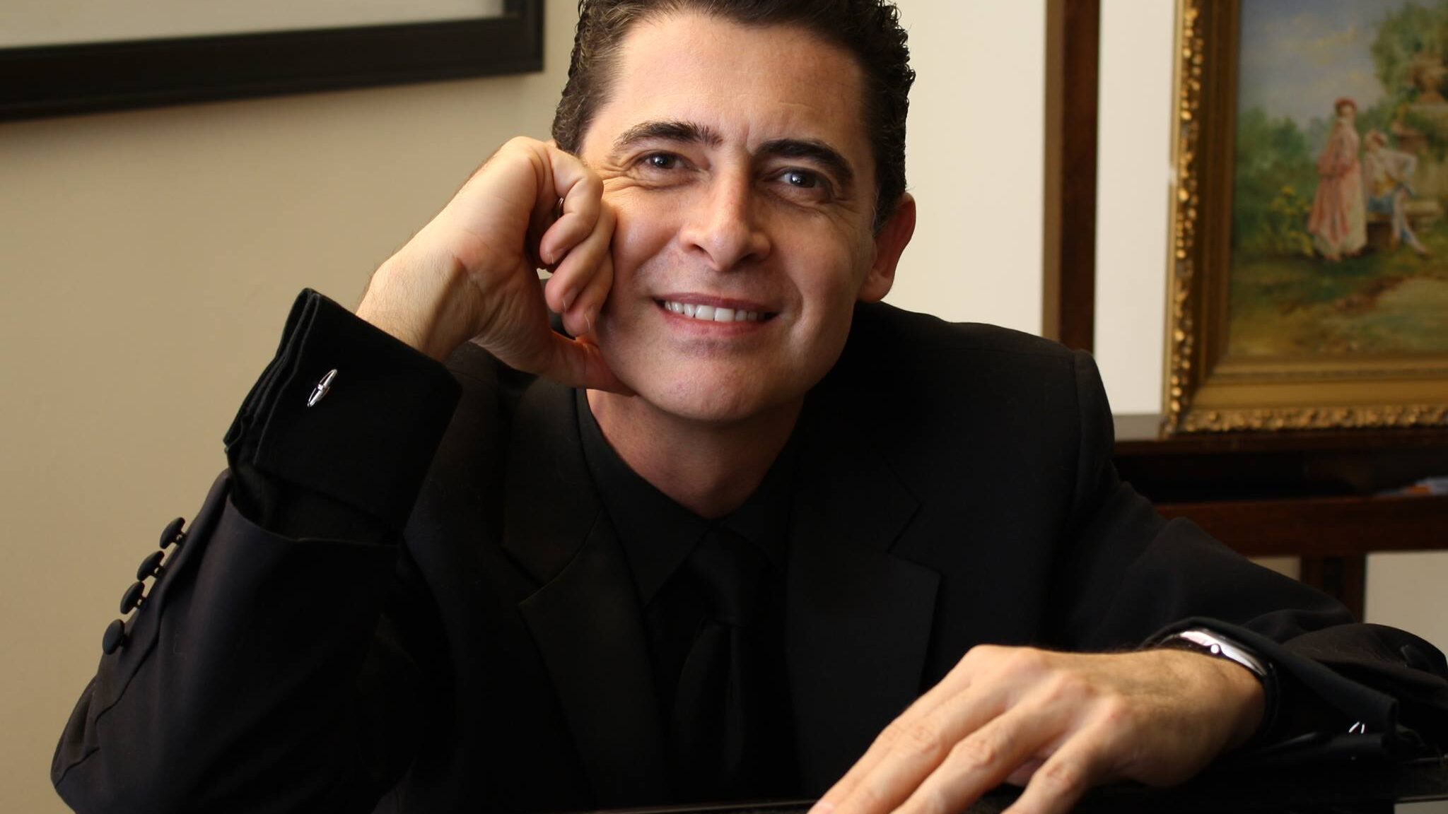 Alberto Macedo – Cocktail Pianist & Sing Along