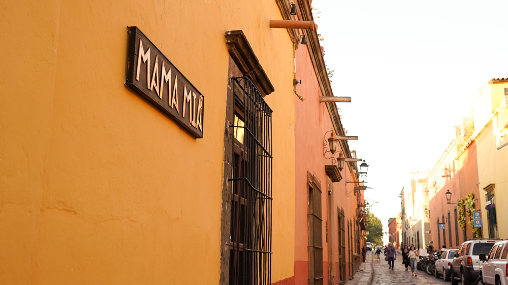 MAMA MIA Restaurante-Bar